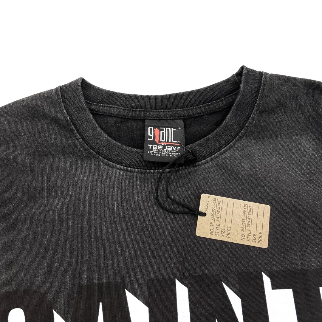 SAINT Michael "Saint letter print" washed and distressed retro Vintage loose short-sleeved T-shirt. Digital white ink direct printing. The fabric is breathable and the pattern is three-dimensional and clear. Fabric: Double yarn 240g Style number: S933 Size: S-M-L-XL Color: Washed black Price: P118